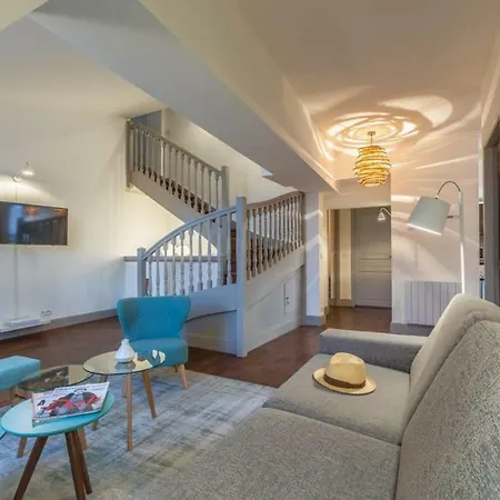 Mazarin-duplex Avec Tour De Guet Experience A 360° // Magique !! 생장드루즈